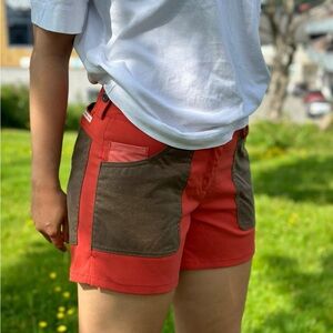 5INCHER FIELD SHORTS WOMENS
The Quintessential Outdoor Shorts